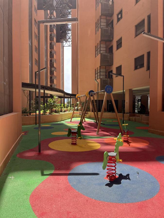 -Malagasunapts-Skygarden Teatinos Pool Playground 外观 照片